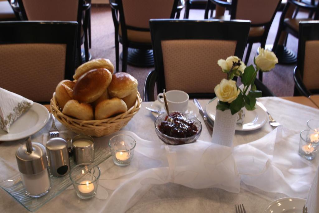 גוך Hotel Am Kastell מראה חיצוני תמונה